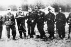 Stíhací protipartyzánské komando SS-Slovensko-Josef, jemuž veleli SS-Obersturmführer Walter Pawlofsky s Kurtem Wernerem Tutterem.