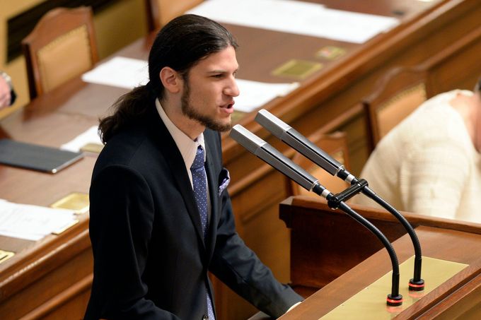 Poslanec za Piráty Vojtěch Pikal.