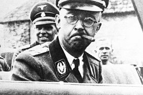 Zločinec fascinovaný okultismem. Himmler neměl rád krev, přesto nařizoval vraždění