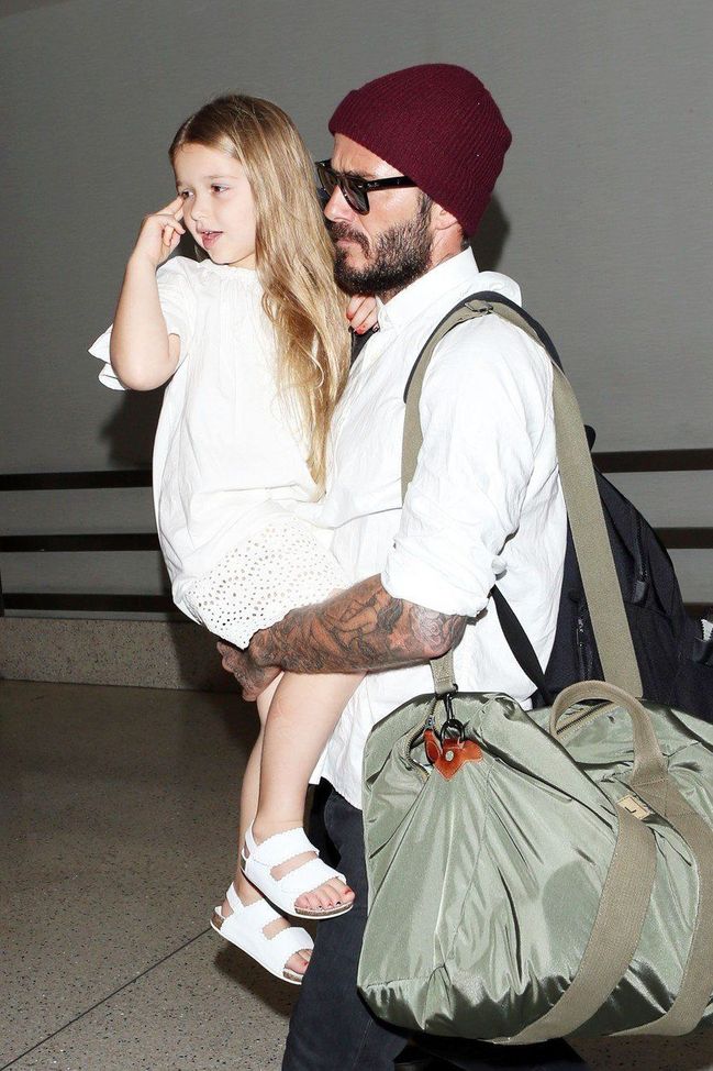 Harper Beckham dříve - První stříhání