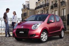 Suzuki Alto vyvolává u recenzentů rozporuplné reakce