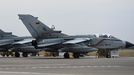 Bojové letouny Tornado německého letectva na základně Incirlik v Turecku. Odtud startují k monitorovacím misím v Sýrii.