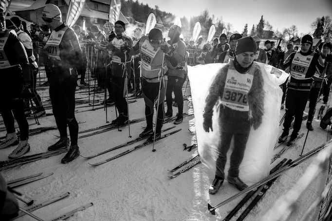 První cenu - Zlaté oko - v kategorii Sport získal PETR WAGENKNECHT za sérii Jizerská 50, Bedřichov 13. 1. 2013.