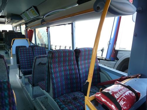 Srážka kamionu s autobusem na Znojemsku
