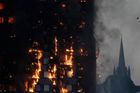 Požár v londýnské budově Grenfell Tower, ve které je 120 bytů a byla postavena v 70. letech minulého století, vypukl v noci na středu.