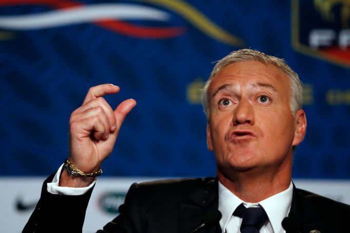 Didier Deschamps na tiskové konferenci před MS