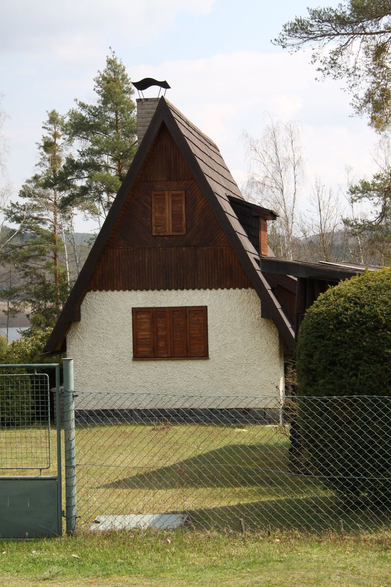 Chaty, chalupy, apartmány, rekreační zařízení