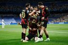 Kevin De Bruyne a spol. slaví venkovní gól do sítě Realu Madrid v semifinále Ligy mistrů.
