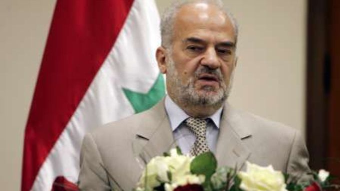 Irácký premiér Ibrahím Džaafárí je rozhodnut vzdát se svého postu.