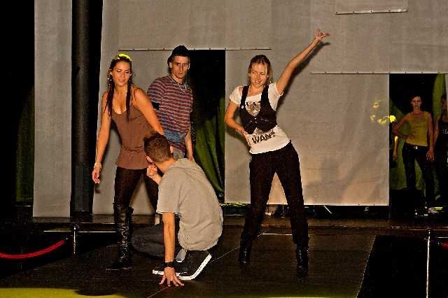 přípravy na přehlídku Každá žena může být modelkou