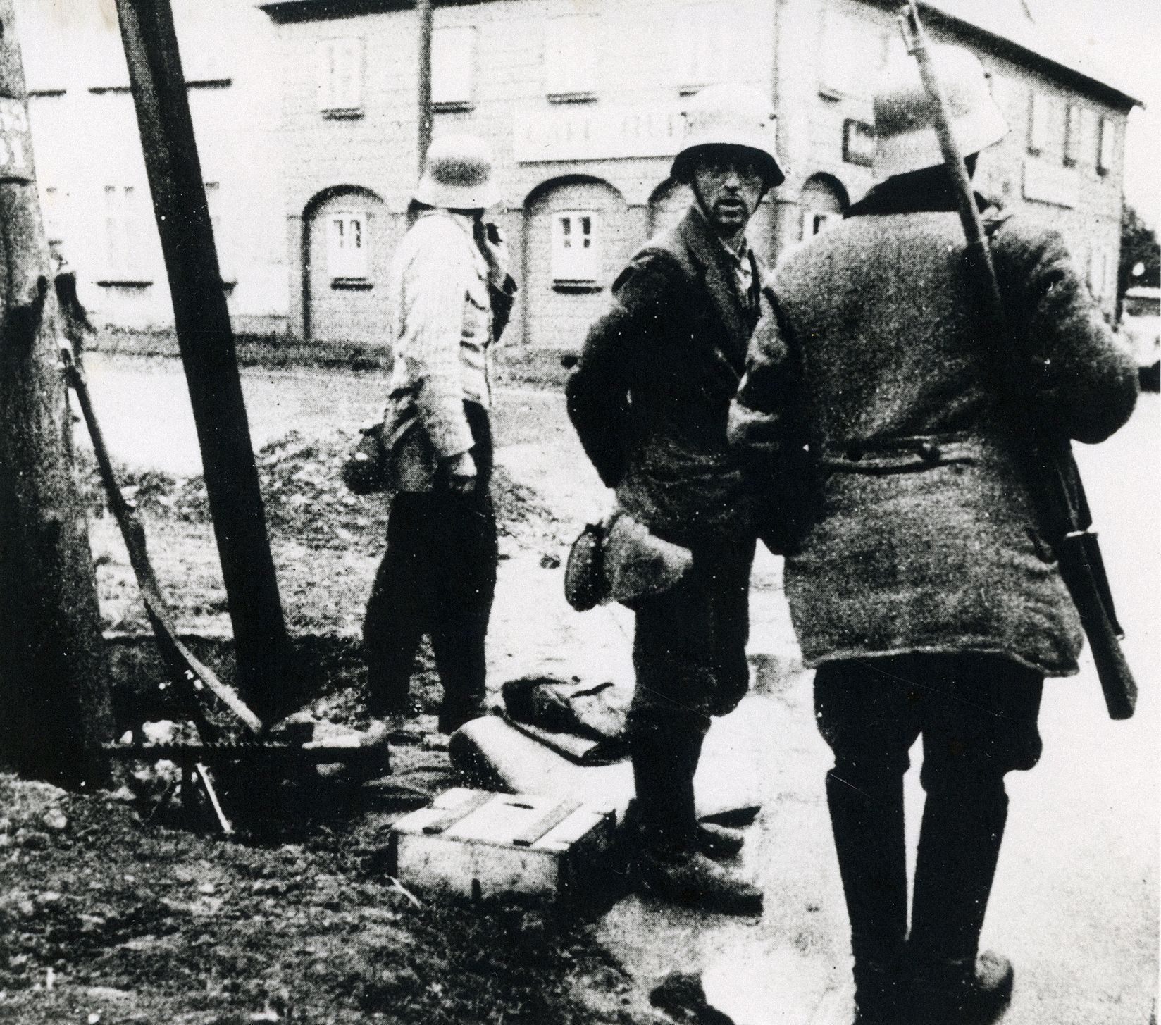 Nepoužívat / Jednorázové užití / Fotogalerie / Vyhnání Čechů z pohraničí v roce 1938 / 17