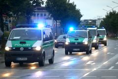 Syrský žadatel o azyl zaútočil v Německu mačetou. Zabil ženu, další dva lidi zranil