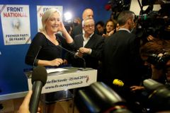 Le Penová se rozhádala s otcem, vyškrtla ho z kandidátky