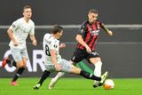 David Pavelka a Rade Krunič v zápase Evropské ligy AC Milán  Sparta Praha