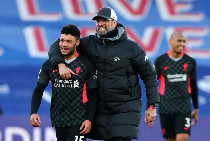 Kouč Jürgen Klopp i Alex Oxlade-Chamberlain mohli být po utkání s Crystal Palace spokojeni