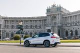 BMW iX5 Hydrogen ve Vídni