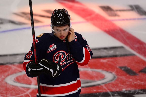 Connor Bedard nastupoval v rámci WHL za tým Regina Pats.