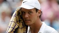 4. 7. - Poloviční úspěch Tomáše Berdycha. Do finále Wimbledonu se tenista probojoval jako první Čech po třiadvaceti letech od chvíle, kdy v roce 1987 nastoupil k poslednímu zápasu turnaje na dvorcích All England Clubu Ivan Lendl. O boji Berdycha na wimbledonském kurtu čtěte - zde