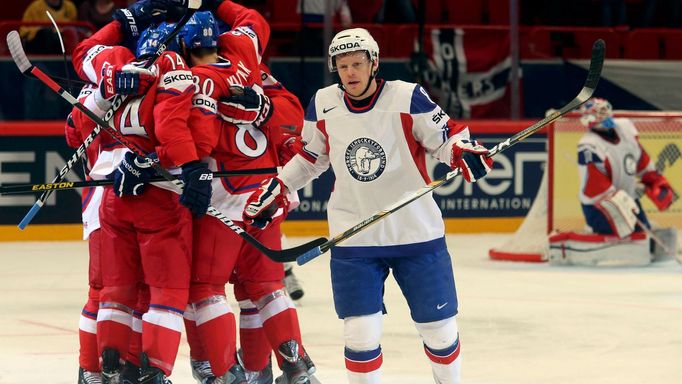 Hokej, MS 2013: Česko - Norsko: Tomáš Fleischmann (14) slaví gól na 2:0