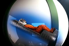 Gagarinův legendární let v animaci. Horké chvilky mu nastaly při návratu