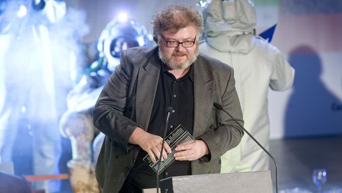 Petr Stančík s románem Mlýn na mumie získal cenu Magnesia Litera za prózu.