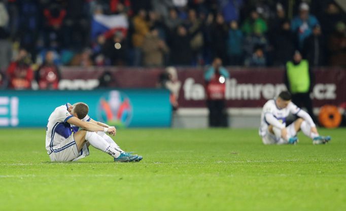 Soccer Football - Euro 2020 Qualifier - Group A - Czech Republic v Kosovo - Doosan Arena, Plzen, Czech Republic - November 14, 2019  Kosovo's Valon Berisha looks dejected