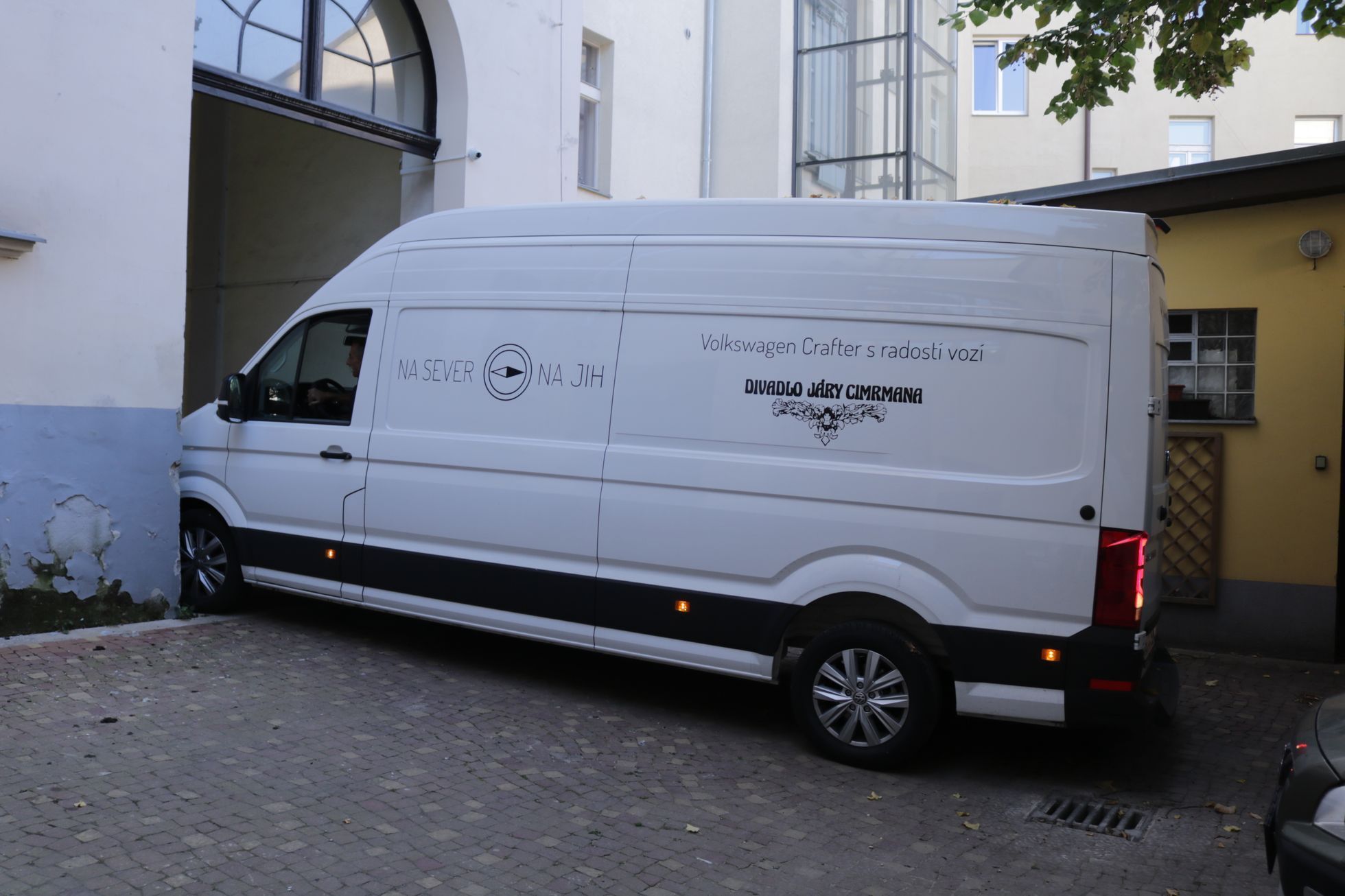 Divadlo Járy Cimrmana VW Crafter