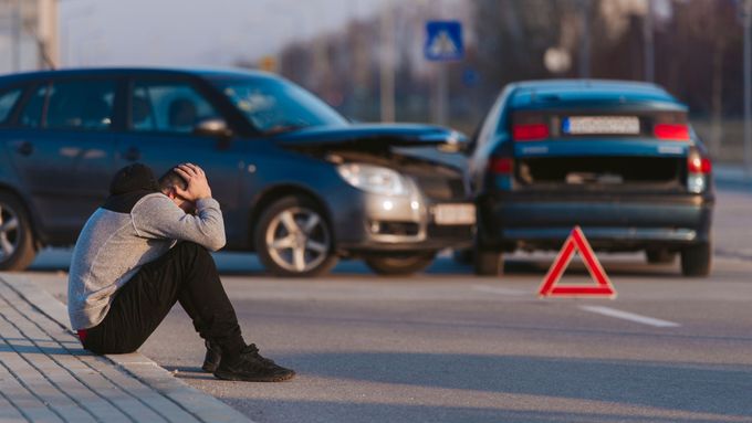 20 nejnebezpečnějších míst českých silnic: Pozor u Hodonína i v Ústí nad Labem
