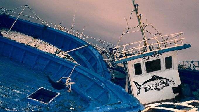 Vraky migrantských lodí na Lampeduse, ilustrační snímek.