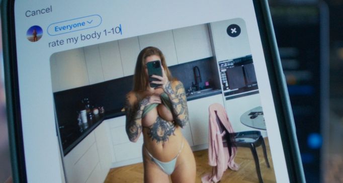 Z dokumentu Virtuální přítelkyně, který režírovala Barbora Chalupová.