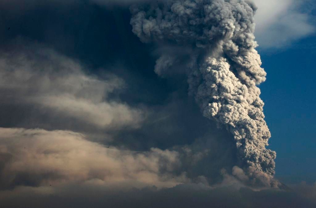 Sopka Merapi opět soptí, další oběti