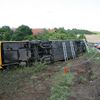 Převrácený autobus Student Agency u Lubence na Lounsku