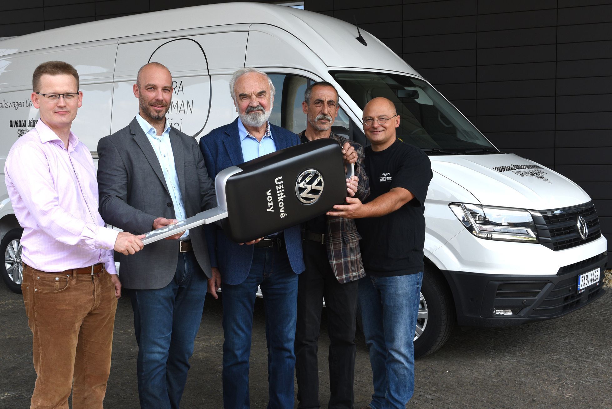 Divadlo Járy Cimrmana VW Crafter