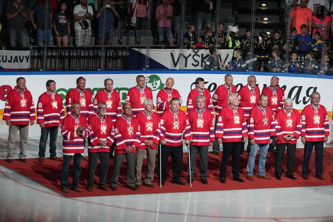 Příprava před SP Česko-Rusko: československý tým na Kanadském poháru 1976