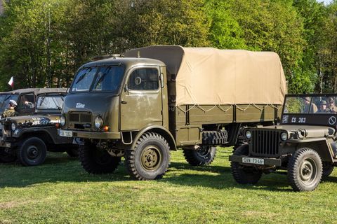 Tatra 805