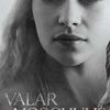 Hra o trůny - Emilia Clarke v roli Daenerys Targaryen