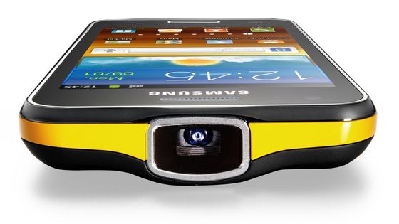 Samsung Galaxy Beam, smartphone s projektorem