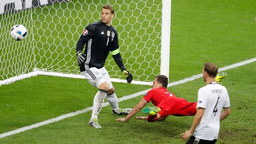 Euro 2016, Německo-Polsko: Manuel Neuer - Arkadiusz Milik