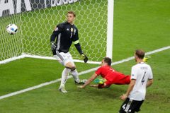 Gladiátor Crowe: Poláci jsou skutečný tým. Milik nám všem dluží pár gólů