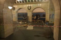 Policie zadržela tři možné spolupachatele teroristického útoku v petrohradském metru