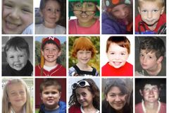 Zažila masakr malých dětí, Newtown školu zboří