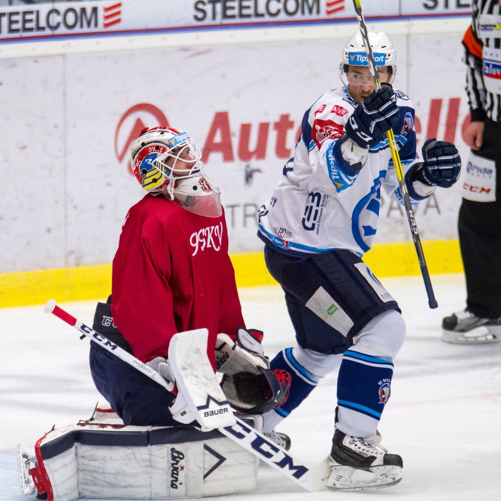 HC Vítkovice - HC Škoda Plzeň, 35. kolo extraligy 2016/17. Oslavy 80. let hokejové ligy v ČR