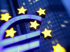 Brusel je přesvědčen, že ke krizi eurozóny mohutně přispěly ratingové agentury.