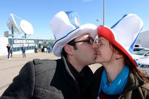 FOTO Přišel máj, ten lásky a hokeje čas