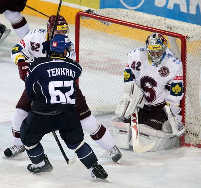 ELH, Sparta - Kladno: Tomáš Pöpperle (42), Radek Philipp (52) - Petr Tenkrát (62)