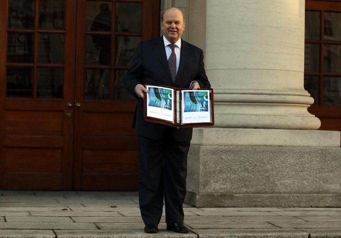 Irský ministr financí Michael Noonan.