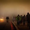 Foto: Podívejte se, jak smog zahaluje život ve městech - Velká Británie
