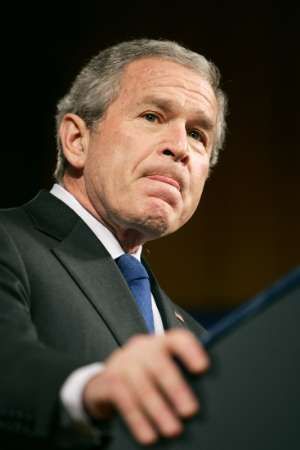 George Bush během svého projevu ve Filadelfii