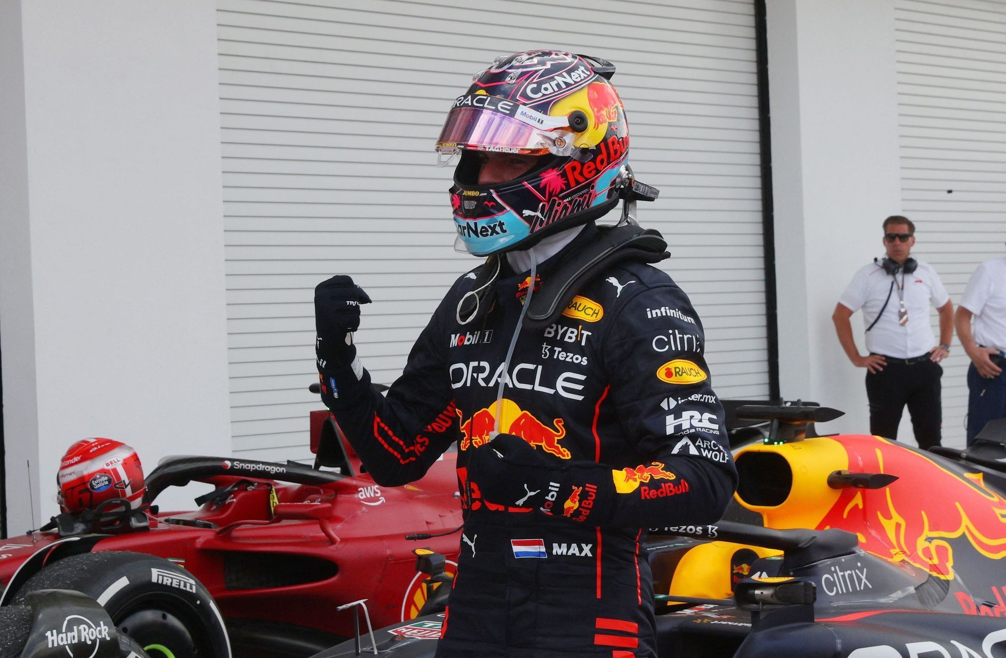 Max Verstappen z Red Bullu slaví triumf ve VC Miami formule 1 2022