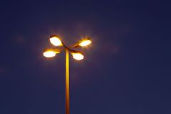 Praha chce koupit pět "chytrých" lamp, každá přijde na více než 320 tisíc